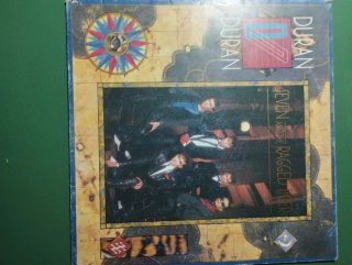 Lotto dischi in vinile 33 e 45 giri