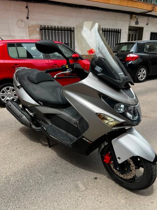 Moto Kymco Xciting 500R 2008