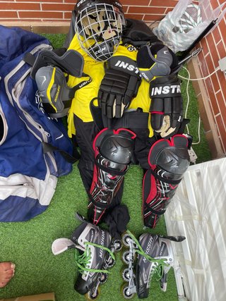 Equipo completo de hockey