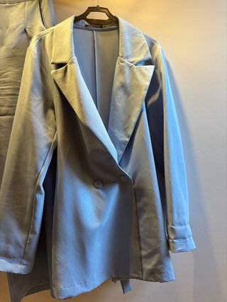 Completo giacca e pantalone