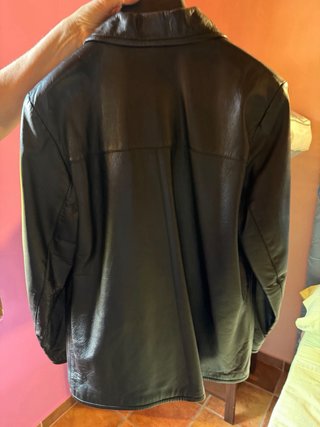 Chaqueta de piel ovina negra