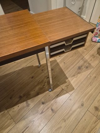 Mesa extensible vintage años 60/70 marca PLANMOBEL