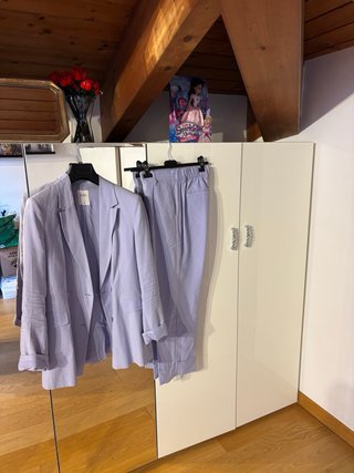Completo giacca e pantalone lilla