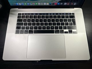 MacBook Pro 16”  i7 / 32Gb Ram / 512ssd / 83%