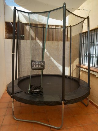 Cama elástica Decathlon casi nueva