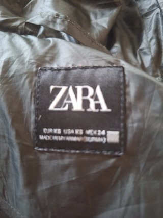 Chaqueta acolchada verde oscuro