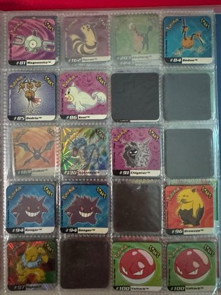 Lote 90 Pokemon Staks