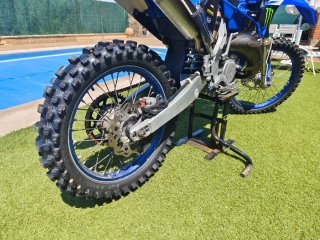 Yamaha YZ 125