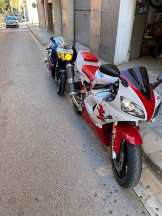 Yamaha R1