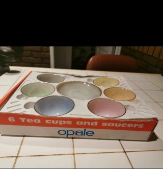 Juego 6 Tazas y  5 Platos Arcopal Colores