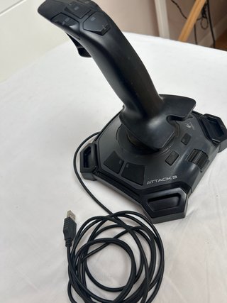 Controlador Logitech Attack 3 PC