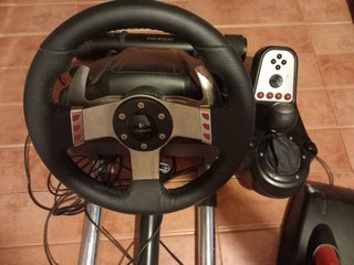 Volante Gaming Logitech G27 para PC Recoger Girona