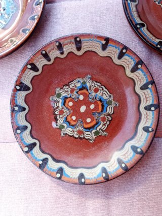 3 Platos Cerámica Búlgara Troyan Vintage