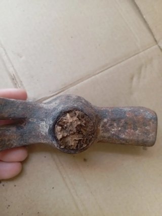Martillo antiguo