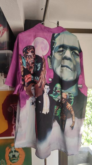 Camisa Hawaiana Monstruos Cine 5XL