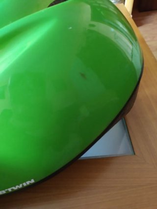 Casco infantil verde