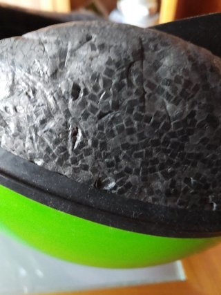 Casco infantil verde