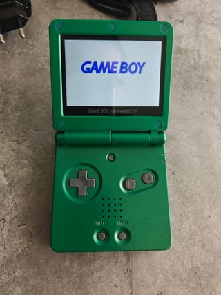 GBA SP Edición Esmeralda