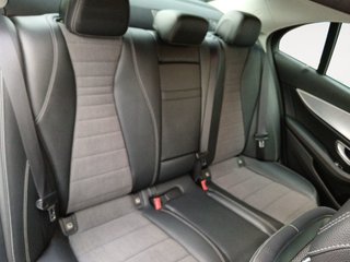 Mercedes-Benz Clase E E 300 de 225 kW (306 CV)