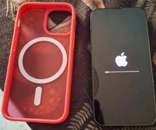 iPhone 13 Apple