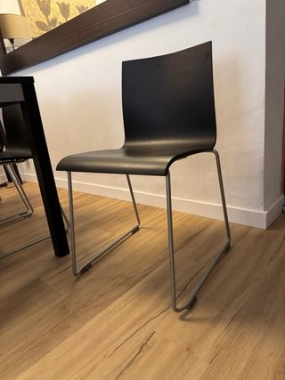 6 SILLAS + MESA COMEDOR
