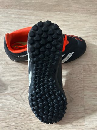 Adidas Predator multitacos Talla 34