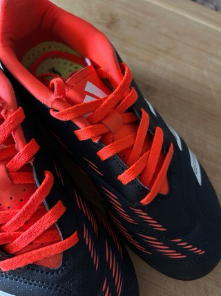 Adidas Predator multitacos Talla 34