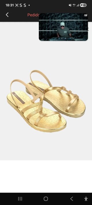 Sandalias doradas talla 41 sin estrenar