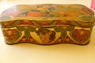 Caja Galletas Olibet Rentería Art Nouveau
