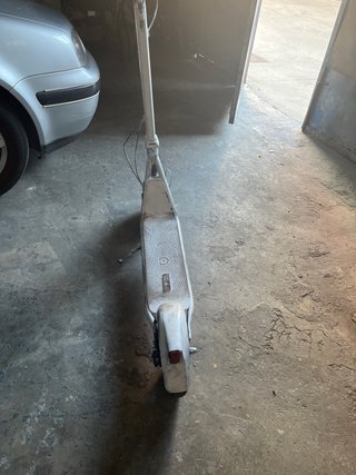 Patinete Eléctrico Cecotec (Sin Cargador)