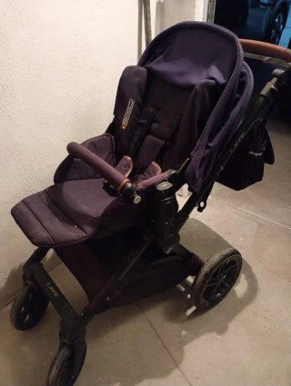 Carro bebé Jane Mum con capazo y bolso.