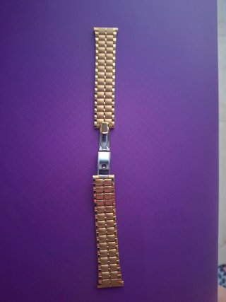 Brazalete dorado para reloj