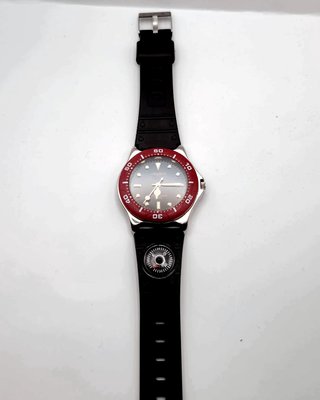 Reloj Caswatch Diver 37mm con Brújula
