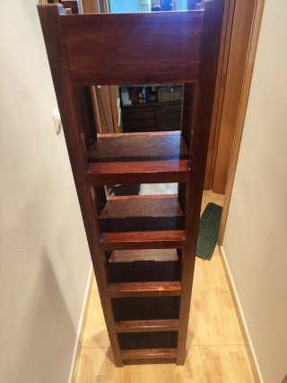 Estantería de madera Banak