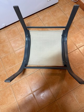Reposapiés de terraza beige y gris