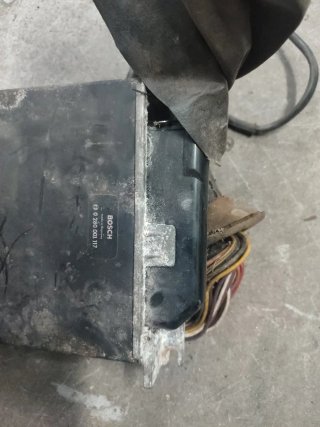 Alfa GTV6 centralita e instalación