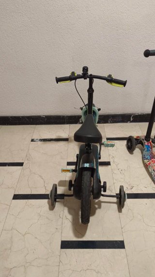 Lote bici infantil y patinete