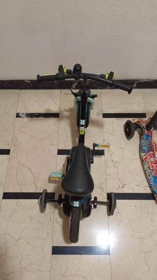 Lote bici infantil y patinete