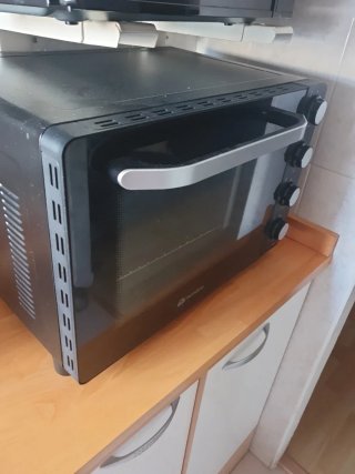 Horno compacto negro