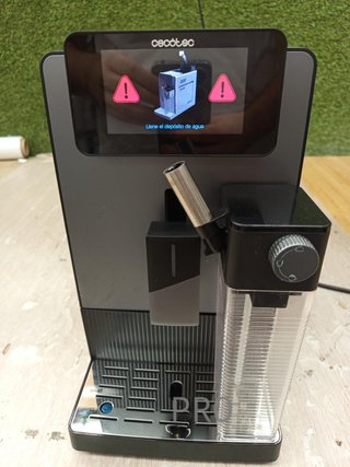 Cecotec Cafetera Superautomática Cremmaet Latte Touch