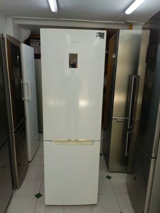 Nevera combi Samsung 185/60cm A+ con garantia