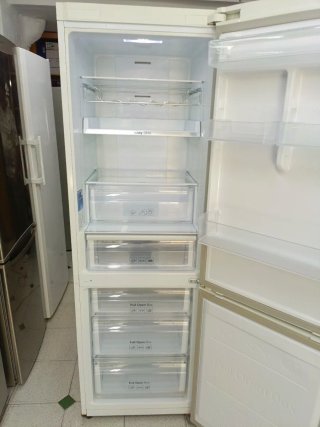 Nevera combi Samsung 185/60cm A+ con garantia