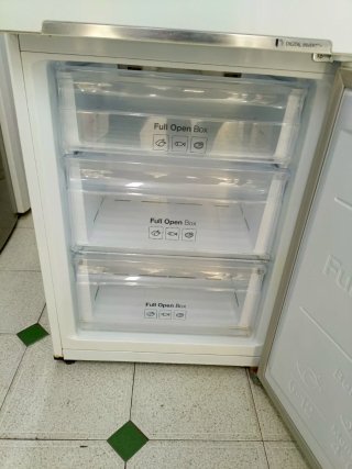 Nevera combi Samsung 185/60cm A+ con garantia