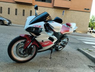 Yamaha R1 2008 48.500 km
