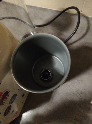 Cafetera Nespresso Krups XN260 + Aeroccino