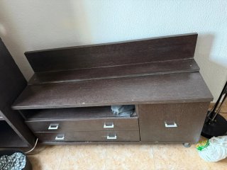 Mueble salón + mesa extensible + 4 sillas