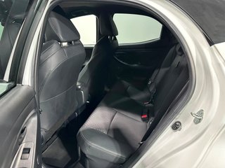 Toyota Yaris 120h Style Plus