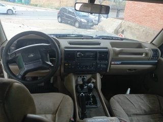 Land Rover Discovery 2001