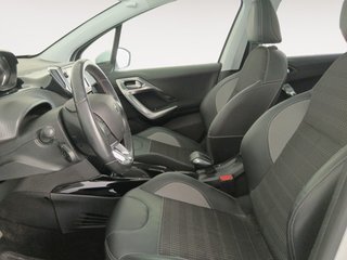 Peugeot 2008 PureTech 110 S&S Allure EAT6 81 kW (110 CV)