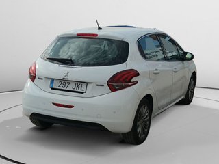 Peugeot 208 1.6 BlueHDI Allure 73 kW (100 CV)